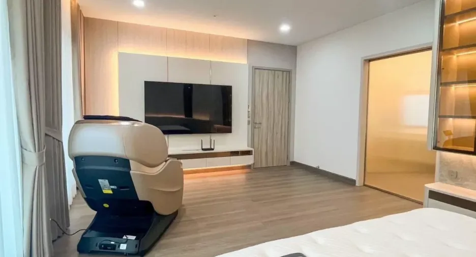 For rent and for sale 4 bedrooms house in Prawet, Bangkok
