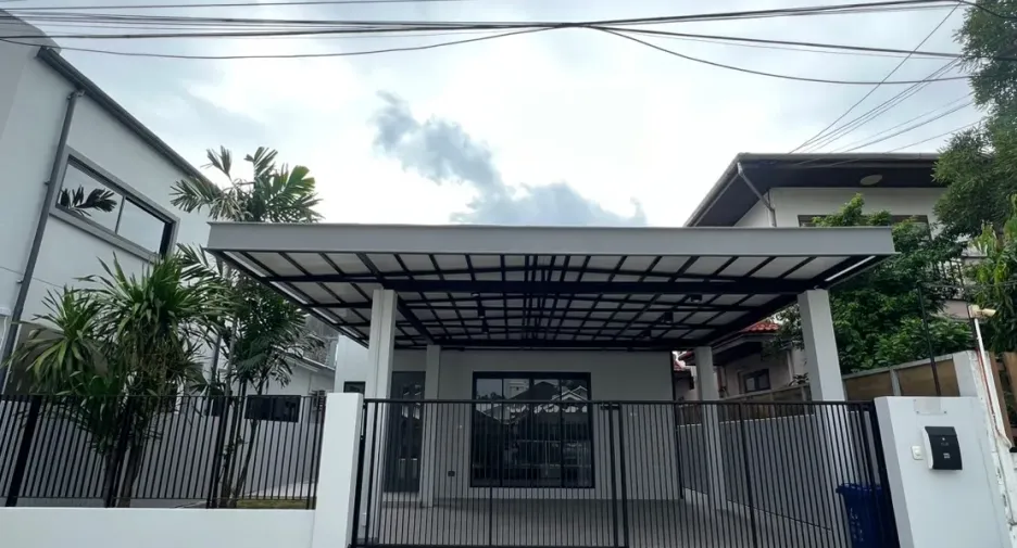 ให้เช่า 4 ห้องนอน บ้านเดี่ยว ใน สะพานสูง, กรุงเทพฯ