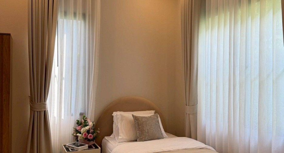 For sale 4 bedrooms house in Bang Khen, Bangkok