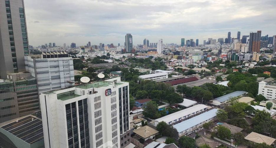 À vendre 2 chambres condo à Phaya Thai, Bangkok