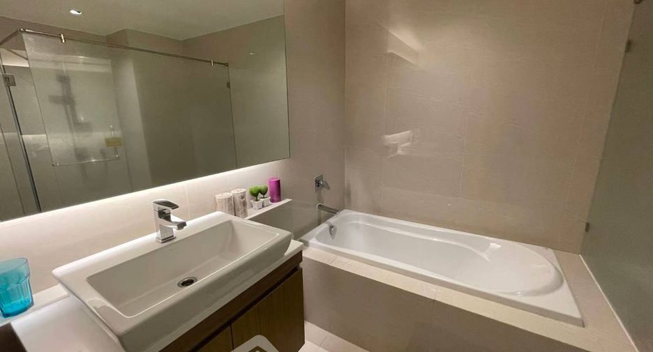 For rent and for sale 2 bedrooms condo in Khlong Toei, Bangkok