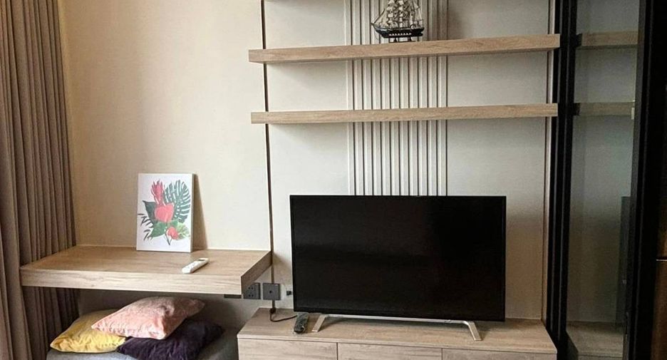 For rent 1 bed condo in Phaya Thai, Bangkok