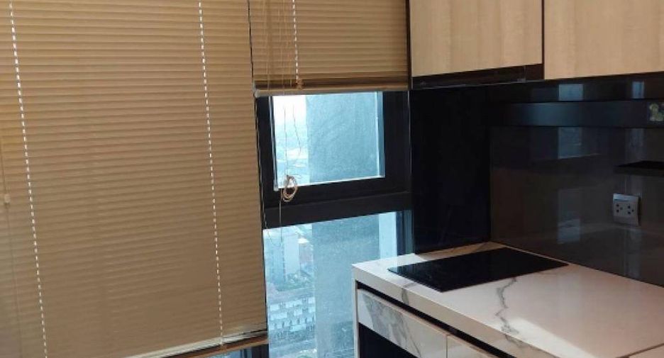 À louer 1 chambre condo à Phra Khanong, Bangkok