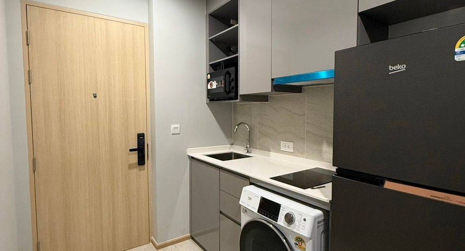 Condo en alquiler de 2 habitaciones en Bang Na, Bangkok