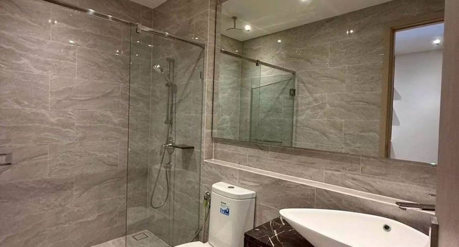 For rent 1 bed condo in Huai Khwang, Bangkok
