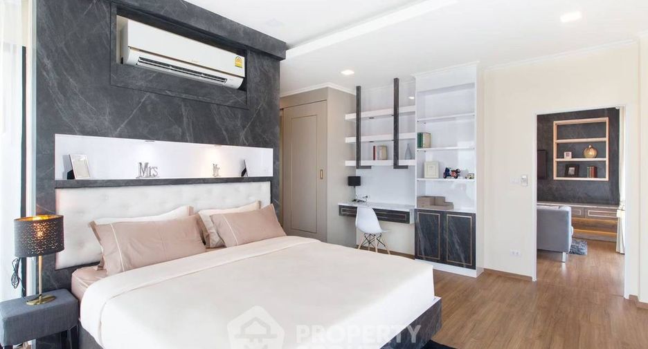 For sale 4 bedrooms villa in Bang Lamung, Chonburi