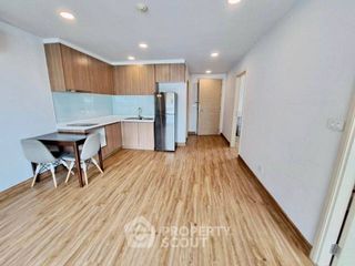 For sale 2 ベッドルーム condo in Bang Na, Bangkok
