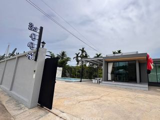 For sale 3 bedrooms villa in Sattahip, Chonburi