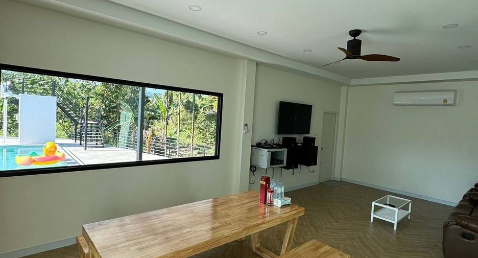 For sale 3 bedrooms villa in Sattahip, Pattaya