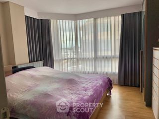 For sale 2 bedrooms condo in Yan Nawa, Bangkok