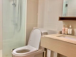 For sale 2 bedrooms condo in Yan Nawa, Bangkok