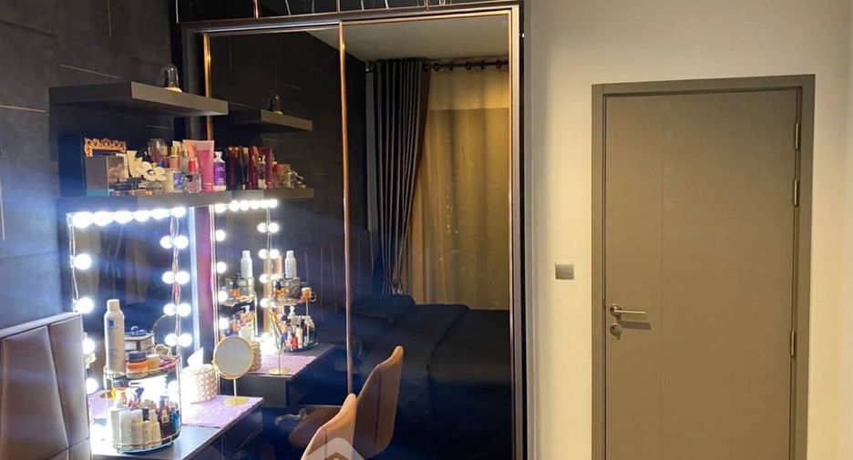 For sale 1 bed condo in Huai Khwang, Bangkok