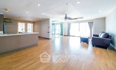 For sale 4 bedrooms condo in Bang Rak, Bangkok