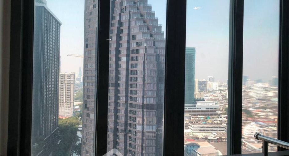 Condo en venta de 2 habitaciones en Huai Khwang, Bangkok