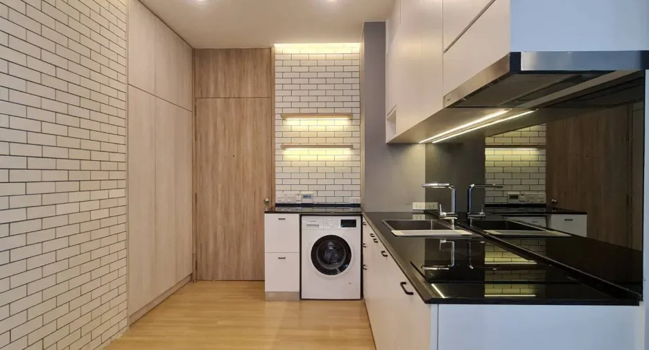 For rent 1 bed condo in Sathon, Bangkok