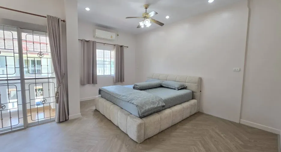 Reihenhaus zur Miete mit 3 Zimmer in Mueang Phuket, Phuket
