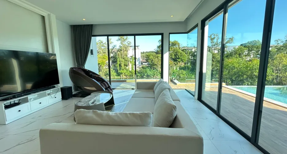 Villa en alquiler de 3 habitaciones en Mueang Phuket, Phuket