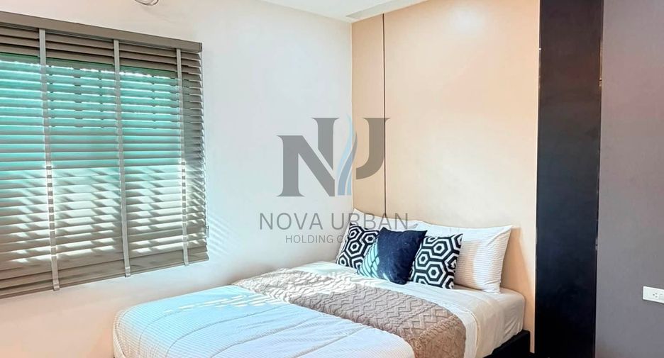 For sale 3 ベッドルーム townhouse in Jomtien, Pattaya