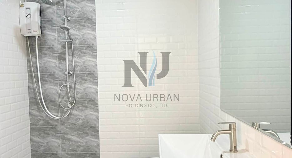 For sale 3 ベッドルーム townhouse in Jomtien, Pattaya