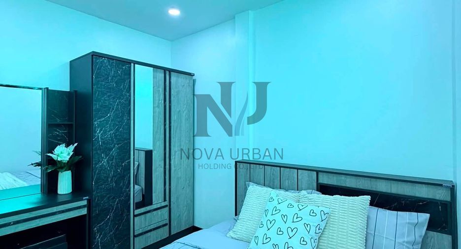 For sale 3 ベッドルーム townhouse in Jomtien, Pattaya