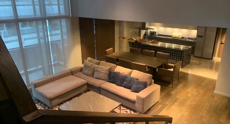 Wohnung zur Miete mit 4 Zimmer in Watthana, Bangkok