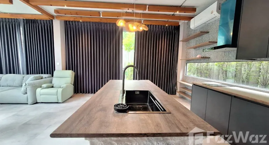 For rent 4 ベッドルーム villa in Hua Hin, Prachuap Khiri Khan