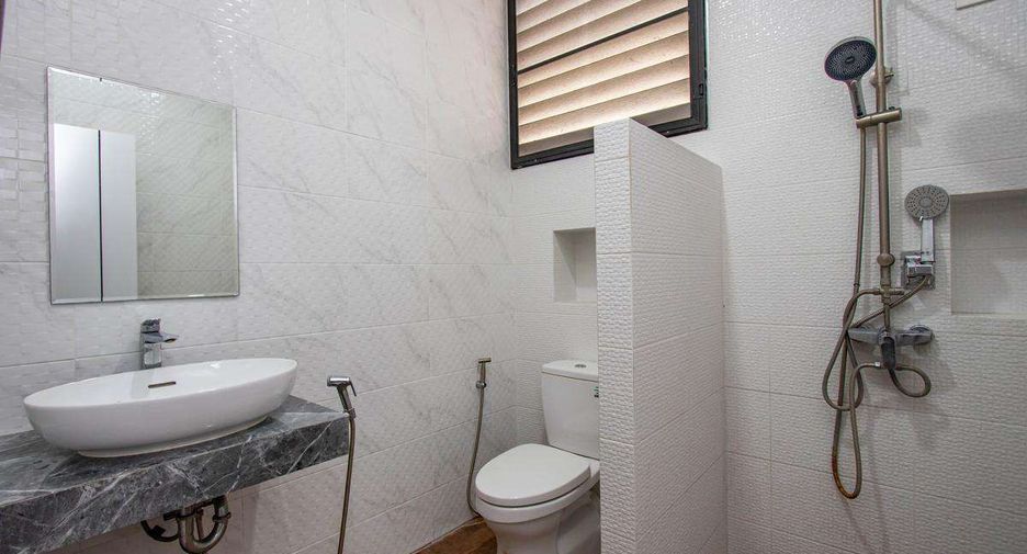 For rent 5 bedrooms house in Hang Dong, Chiang Mai