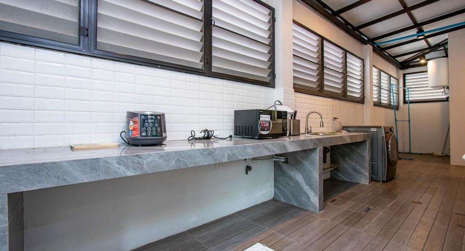 For rent 5 bedrooms house in Hang Dong, Chiang Mai