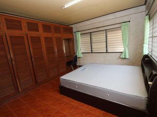 Haus zur Miete mit 4 Zimmer in Mueang Chiang Mai, Chiang Mai