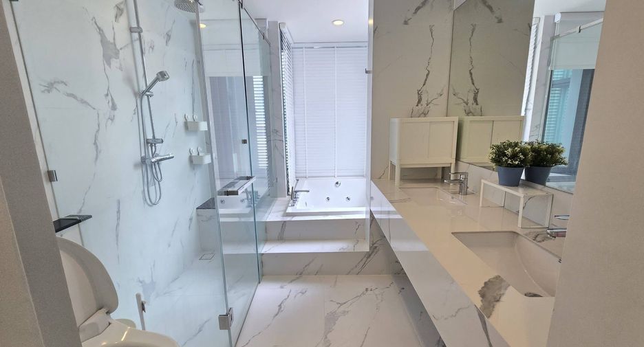 For rent 4 ベッドルーム townhouse in Prawet, Bangkok