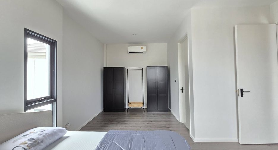 For rent 4 ベッドルーム townhouse in Prawet, Bangkok