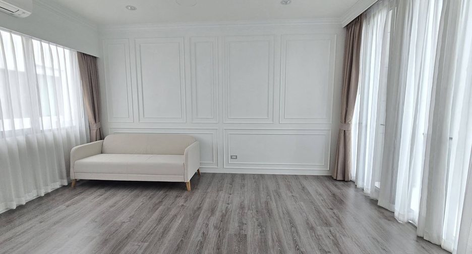For rent 4 ベッドルーム townhouse in Prawet, Bangkok