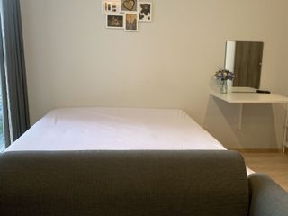 Condo en alquiler de estudio en Huai Khwang, Bangkok