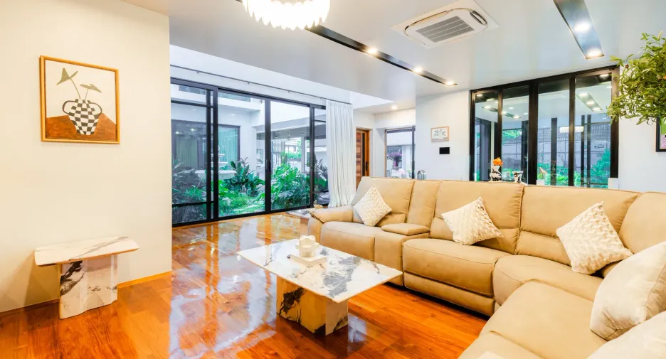 For sale 4 bedrooms villa in Mueang Phuket, Phuket