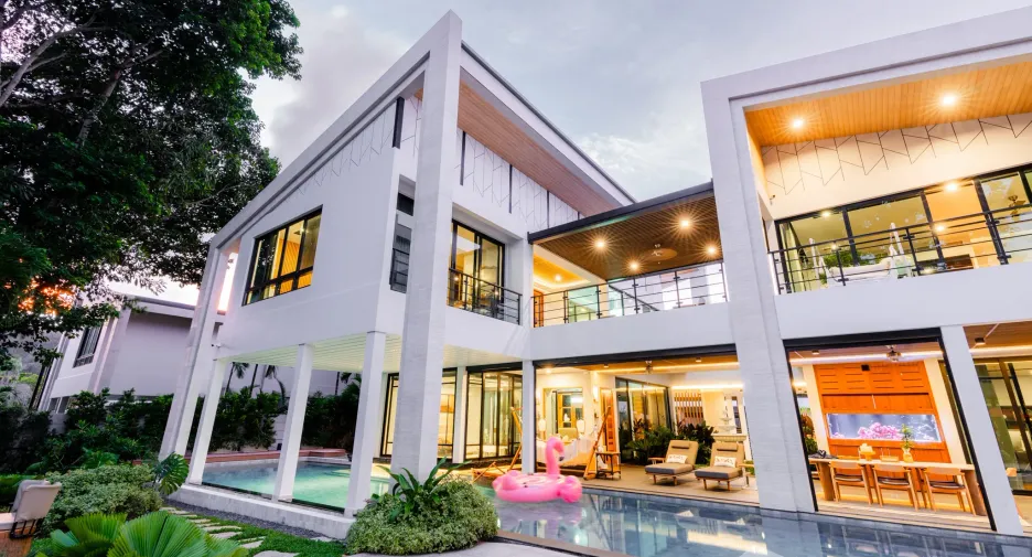 For sale 4 bedrooms villa in Mueang Phuket, Phuket