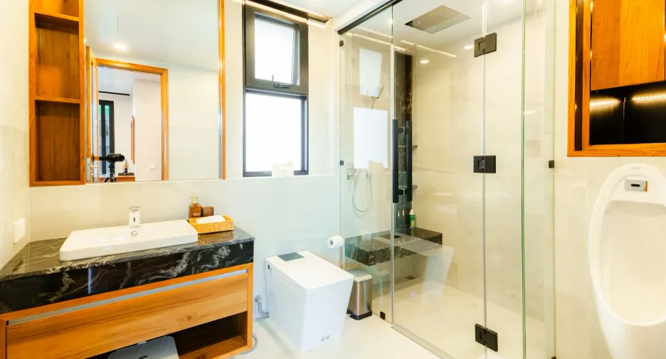For sale 4 bedrooms villa in Mueang Phuket, Phuket
