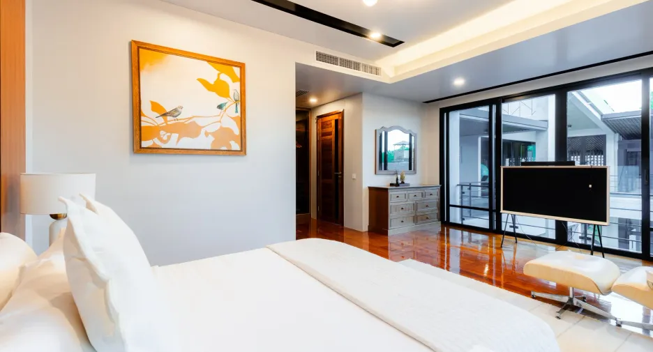 For sale 4 bedrooms villa in Mueang Phuket, Phuket
