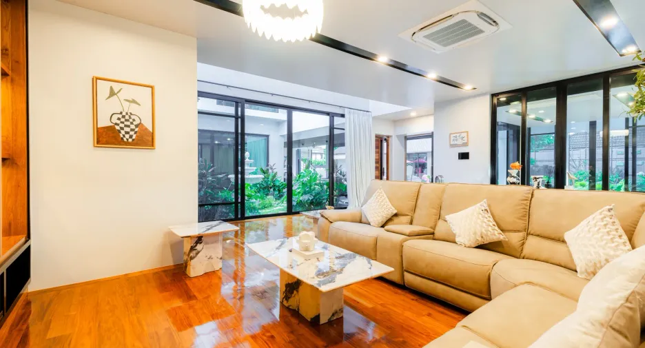 For sale 4 bedrooms villa in Mueang Phuket, Phuket