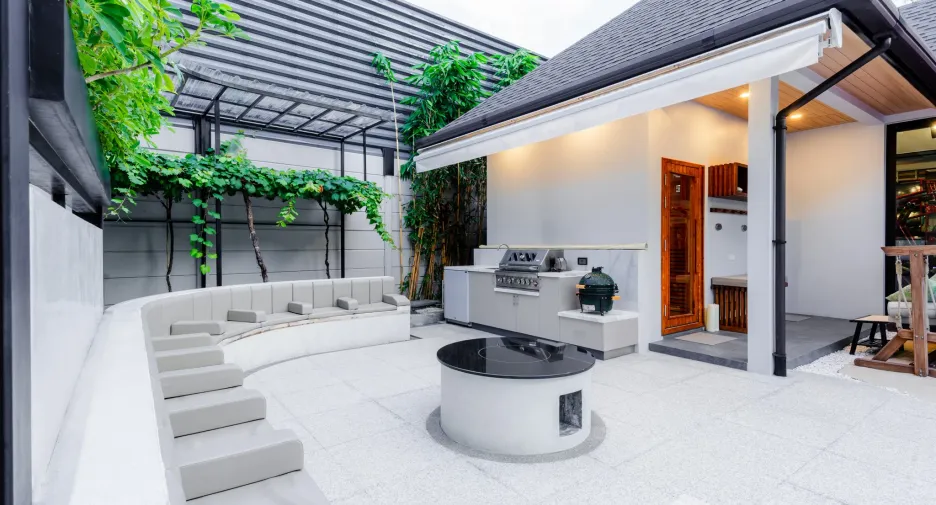 For sale 4 bedrooms villa in Mueang Phuket, Phuket