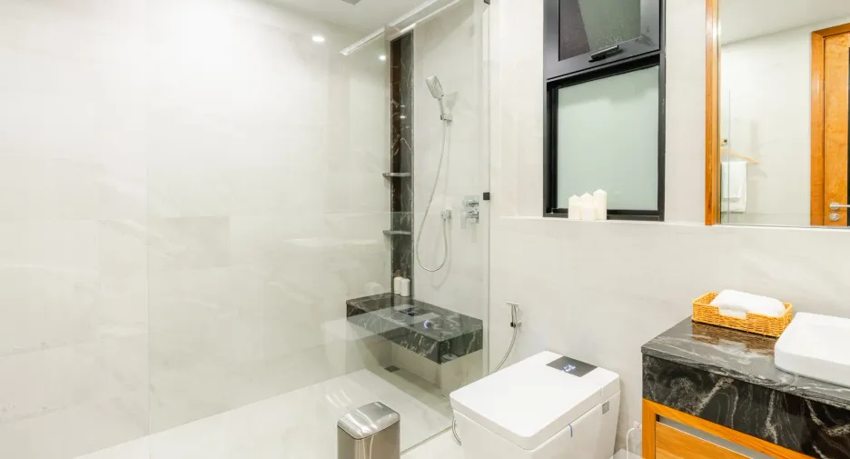 For sale 4 bedrooms villa in Mueang Phuket, Phuket
