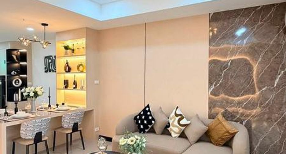 À vendre 3 chambres maison de ville à Jomtien, Pattaya