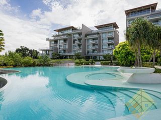 Condo en venta de 3 habitaciones en Bang Saray, Pattaya