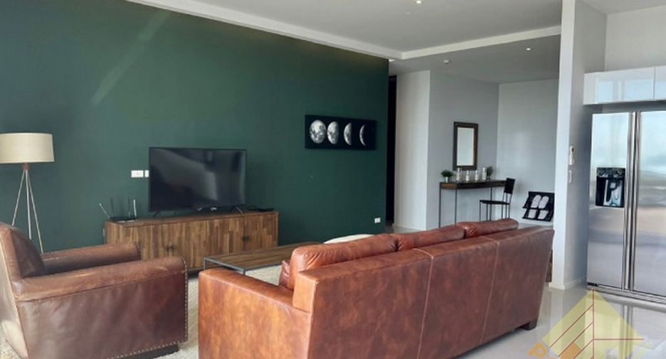 Condo en venta de 3 habitaciones en Bang Saray, Pattaya