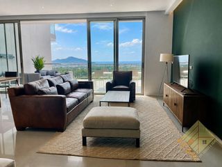 Condo en venta de 3 habitaciones en Bang Saray, Pattaya