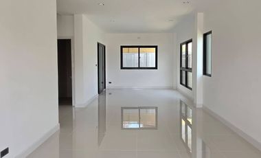 For sale 3 bedrooms house in Bang Lamung, Chonburi