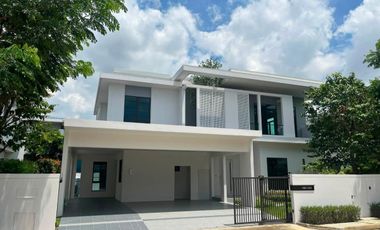 À louer 4 chambres maison à Bang Phli, Samut Prakan