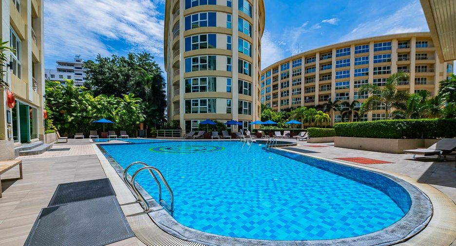 For sale 1 bed condo in Bang Lamung, Chonburi