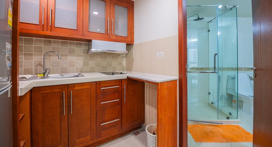 For sale 1 bed condo in Bang Lamung, Chonburi