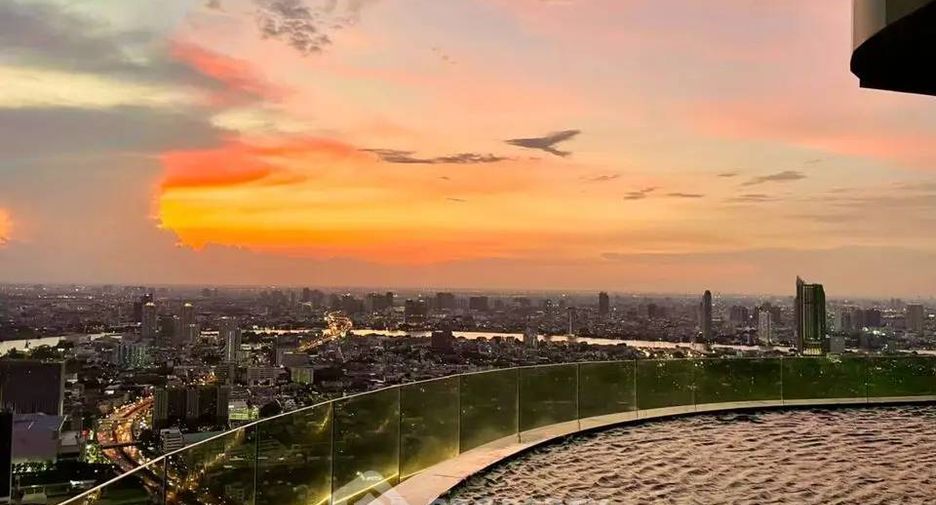 Condo en venta de 3 habitaciones en Bang Kho Laem, Bangkok