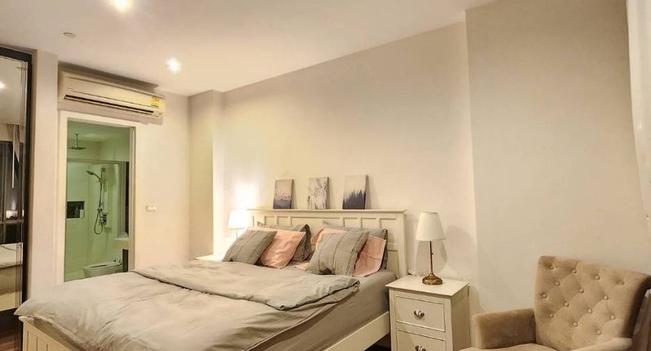 For rent and for sale 2 bedrooms condo in Phra Khanong, Bangkok
